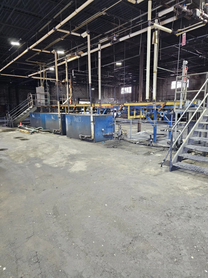 Progressive flusher and wash tanks before decommissioning